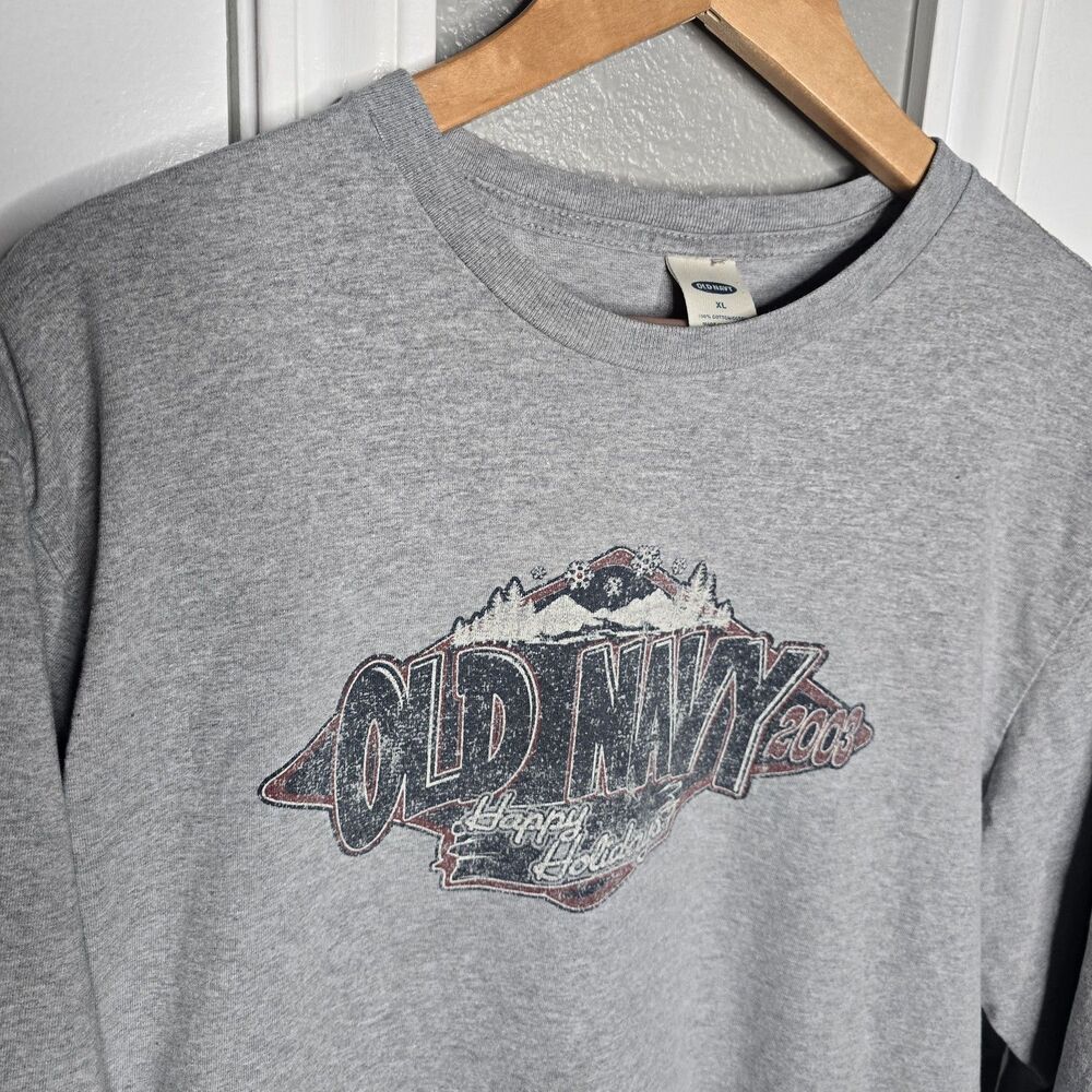 Vintage Old Navy Holidays 2003 Men's XL Grey Long Sleeve Shirt